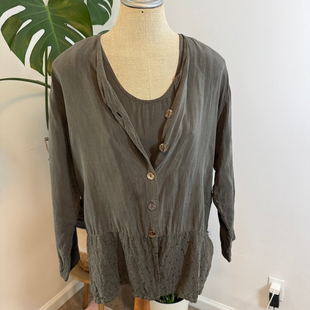 Vintage Basement USA Olive Green Rayon Embroidered Jacket Top‎ Set Womens Small